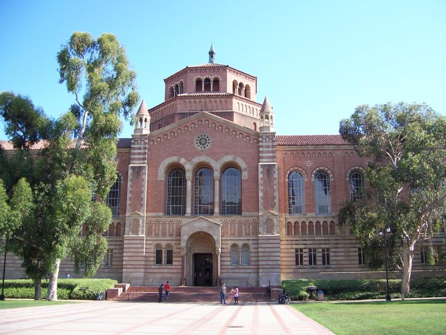 Powell_Library,_UCLA