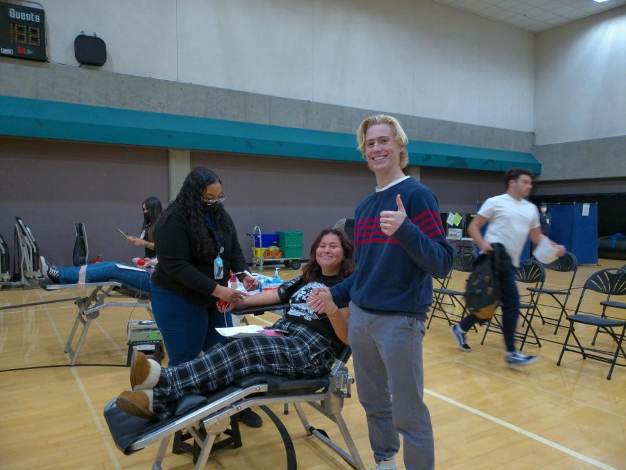 ANHS Holds Blood Drive