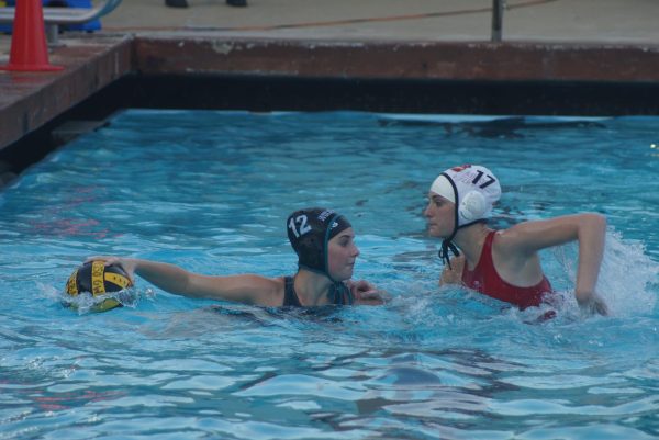Girls Water Polo Wins League